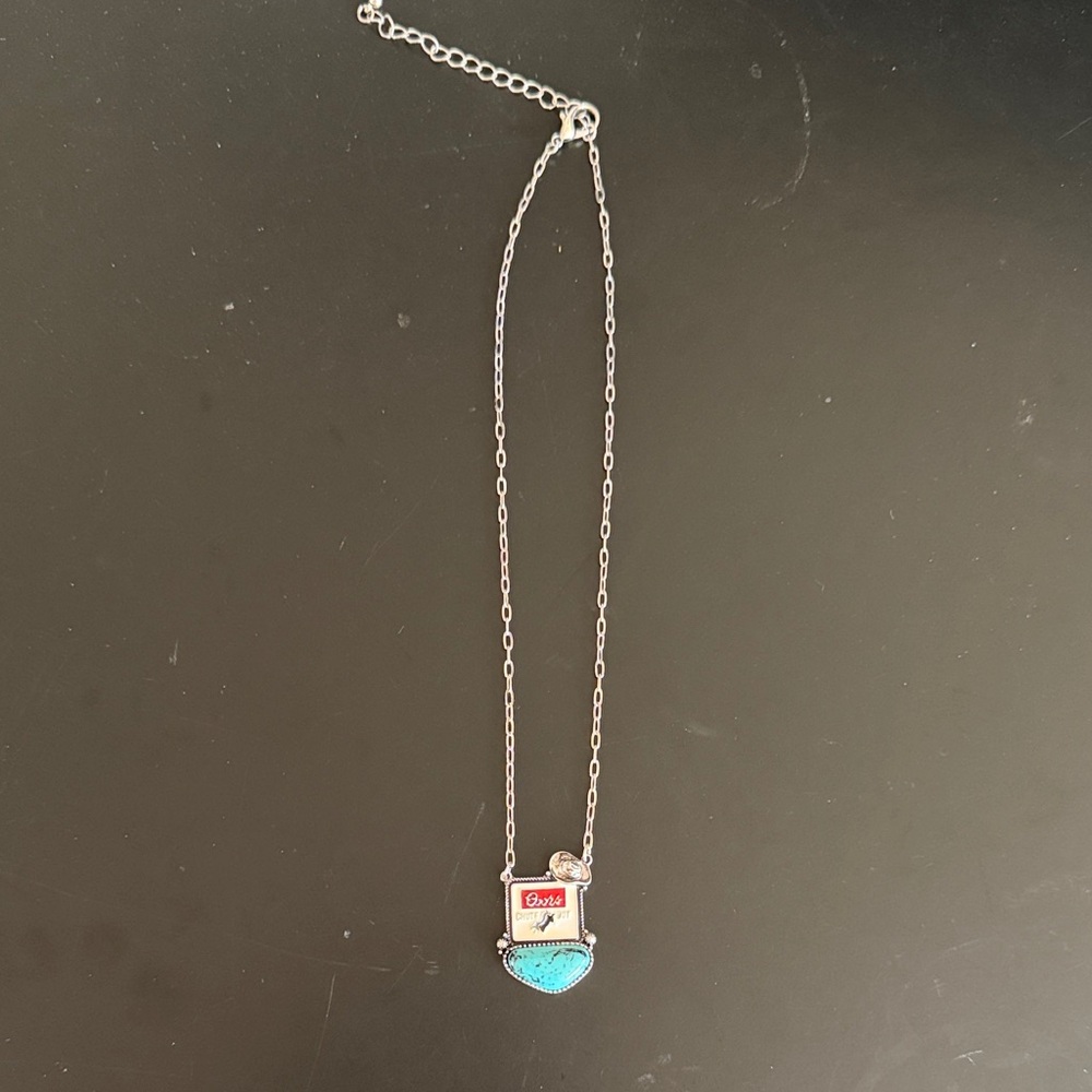 Elegant Silver and Turquoise Necklace